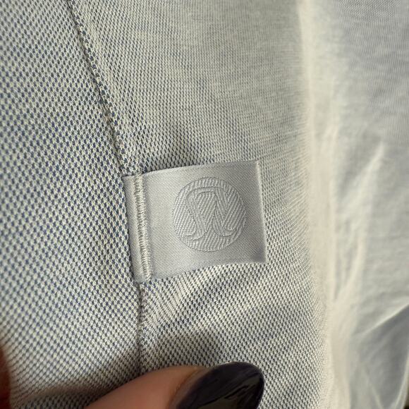 LULULEMON | Men's Commission Pocket Performance Tech Oxford Shirt | Extra Large - Picture 6 of 7